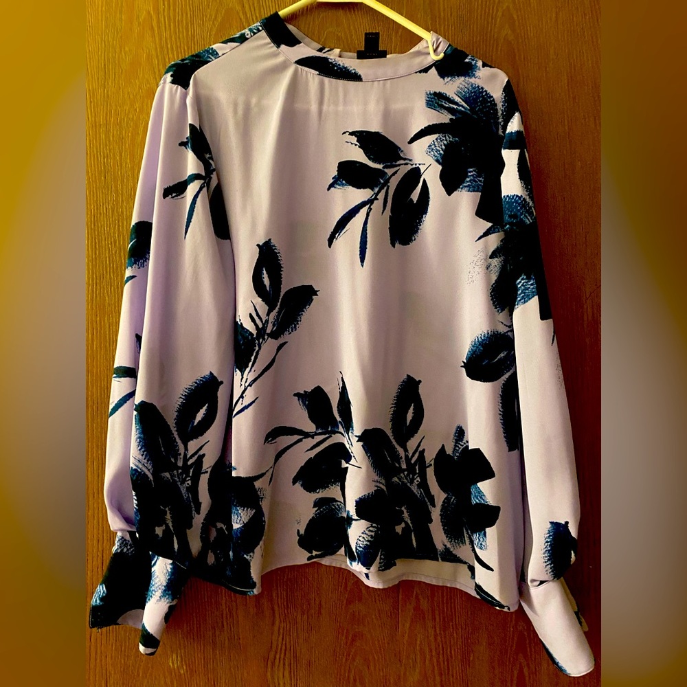 Women’s Blouse